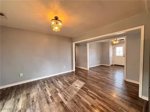 Living - 8911 W Highway 252, Hackett, AR 72937 photo 2 of 2