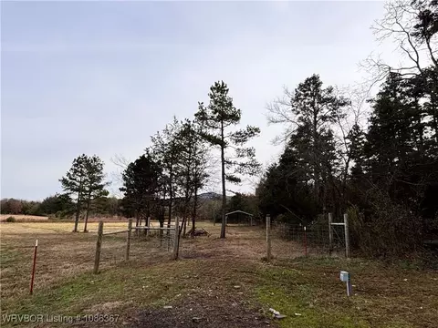 Exterior - 8911 W Highway 252, Hackett, AR 72937 photo 8 of 14