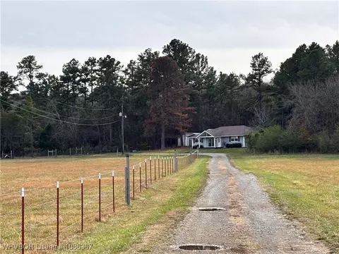 Exterior - 8911 W Highway 252, Hackett, AR 72937 photo 13 of 14