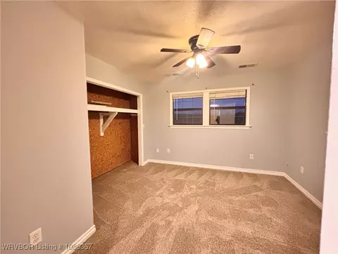 Bedroom - 8911 W Highway 252, Hackett, AR 72937 photo 6 of 6