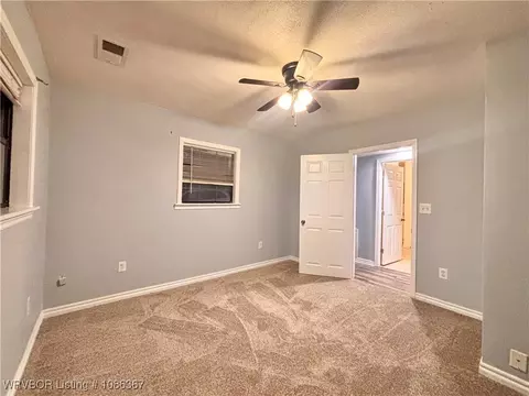 Bedroom - 8911 W Highway 252, Hackett, AR 72937 photo 5 of 6
