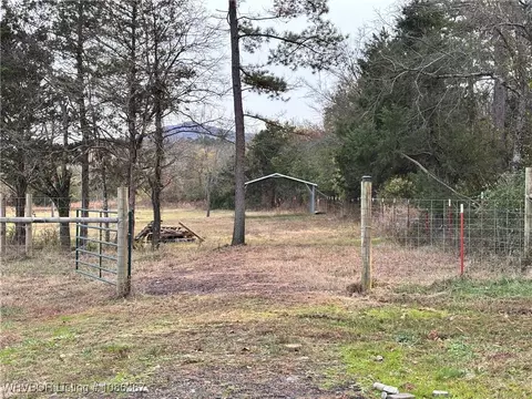 Exterior - 8911 W Highway 252, Hackett, AR 72937 photo 7 of 14