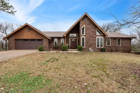 4107 Mudtown Rd, Lavaca, AR 72941