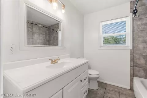 Bath - 4607 S 22nd St, Fort Smith, AR 72901 photo 1 of 2