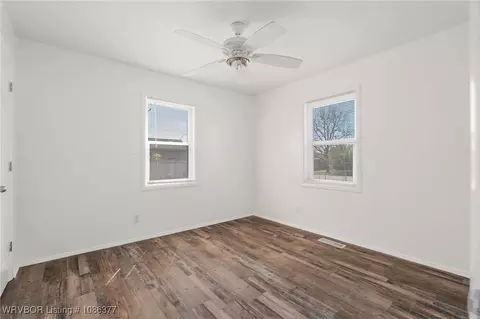 Bedroom - 4607 S 22nd St, Fort Smith, AR 72901 photo 1 of 6