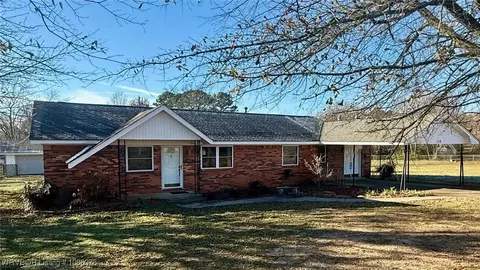 119 E Nashville St, Greenwood, AR 72936