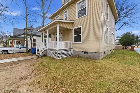 Exterior - 623 N 14th St, Fort Smith, AR 72901 photo 3 of 7