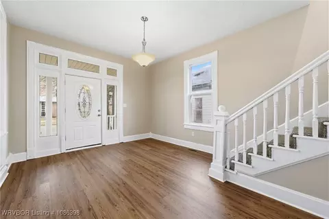 Entry Way - 623 N 14th St, Fort Smith, AR 72901 photo 1 of 2