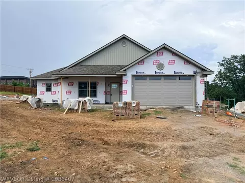 7300 Ellis Wayne Ct, Fort Smith, AR 72916