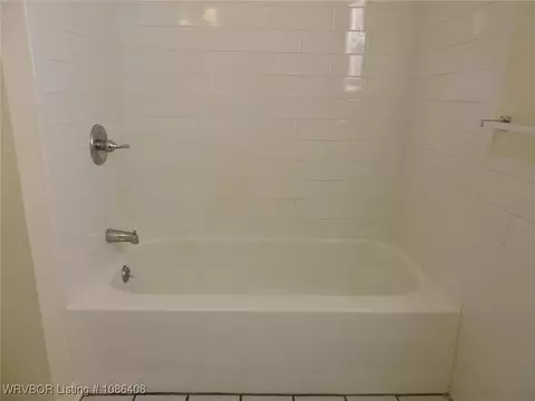 Bath - 3313 Furman Ave, Fort Smith, AR 72908 photo 3 of 3