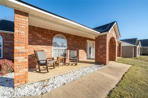 Exterior - 1012 J St, Barling, AR 72923 photo 4 of 6