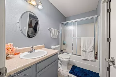 Bath - 1012 J St, Barling, AR 72923 photo 1 of 4