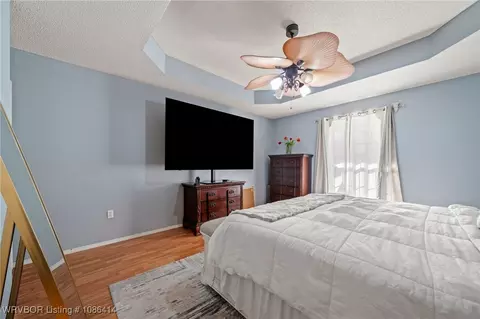 Bedroom - 1012 J St, Barling, AR 72923 photo 7 of 7