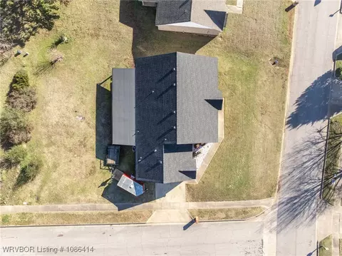 View/Area - 1012 J St, Barling, AR 72923 photo 2 of 4