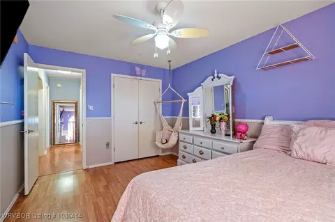 Bedroom - 1012 J St, Barling, AR 72923 photo 4 of 7
