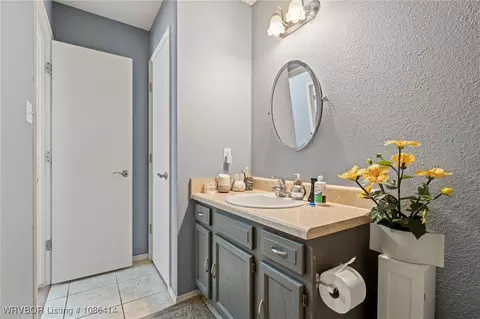 Bath - 1012 J St, Barling, AR 72923 photo 4 of 4