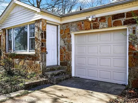 Exterior - 315 N 41st St, Fort Smith, AR 72903 photo 3 of 12