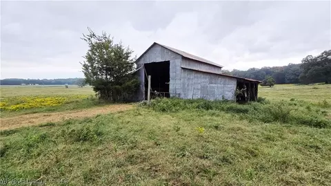 4775 Old Military Rd, Paris, AR 72855