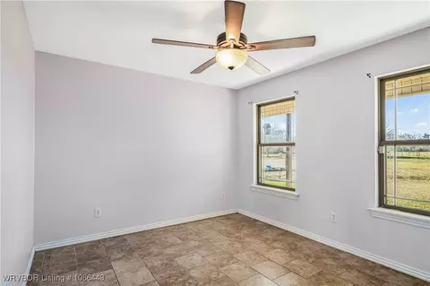 Bedroom - 6562 Broadleaf Dr, Alma, AR 72921 photo 1 of 5