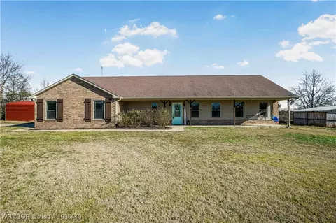 Exterior - 6562 Broadleaf Dr, Alma, AR 72921 photo 2 of 7