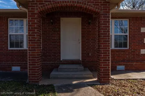 2514 N 37th St, Fort Smith, AR 72904 photo 2