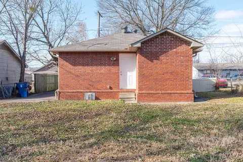 2514 N 37th St, Fort Smith, AR 72904 photo 10