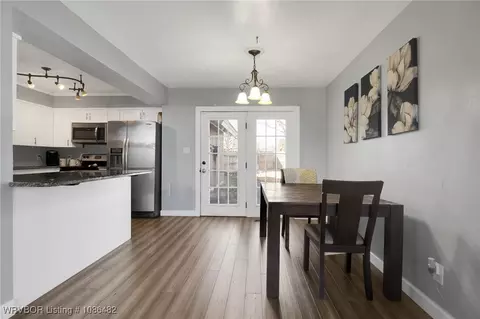 Dining - 9201 Skypark Dr, Fort Smith, AR 72903 photo 1 of 1