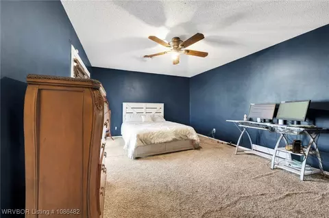 Bedroom - 9201 Skypark Dr, Fort Smith, AR 72903 photo 2 of 3