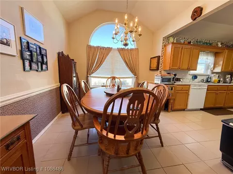 Dining - 5412 Hedwig Way, Fort Smith, AR 72916 photo 1 of 2