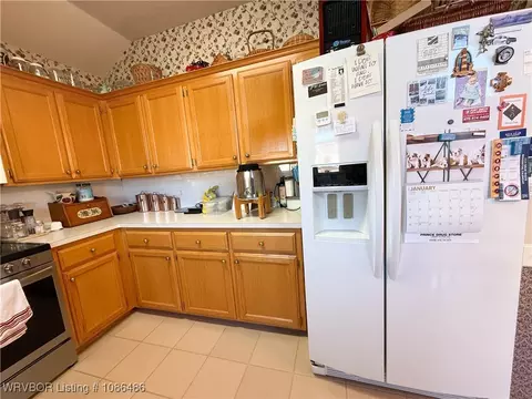 Kitchen - 5412 Hedwig Way, Fort Smith, AR 72916 photo 2 of 5
