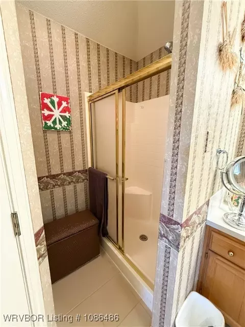 Bath - 5412 Hedwig Way, Fort Smith, AR 72916 photo 3 of 4