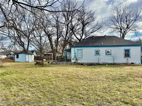 Exterior - 1711 N J St, Fort Smith, AR 72901 photo 3 of 5