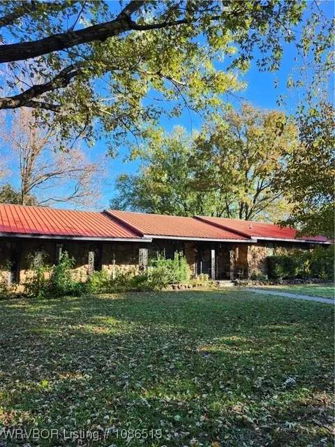23920 202nd St, Spiro, OK 74959