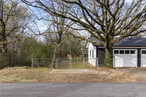 2420 Independence St, Fort Smith, AR 72901 photo 8