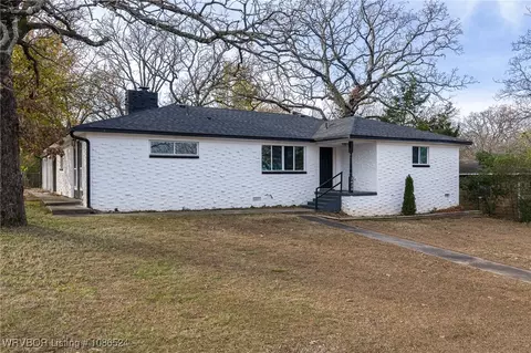 2420 Independence St, Fort Smith, AR 72901 photo 11