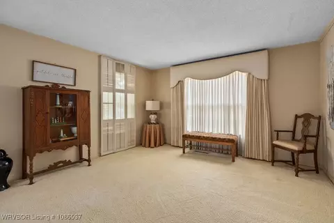 Living - 7315 Riviera Dr, Fort Smith, AR 72903 photo 4 of 4