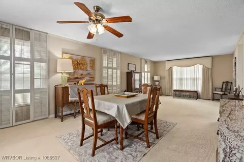 Dining - 7315 Riviera Dr, Fort Smith, AR 72903 photo 2 of 4
