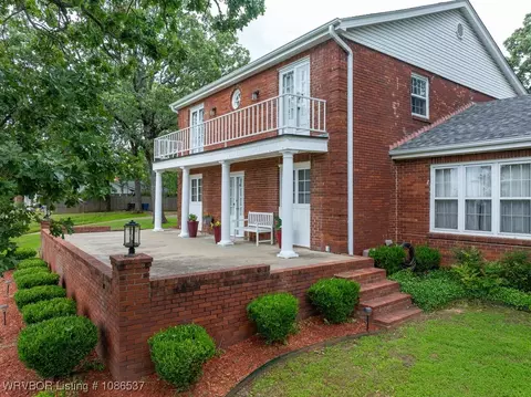 Exterior - 7315 Riviera Dr, Fort Smith, AR 72903 photo 3 of 11