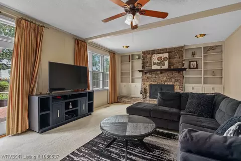 Living - 7315 Riviera Dr, Fort Smith, AR 72903 photo 2 of 4