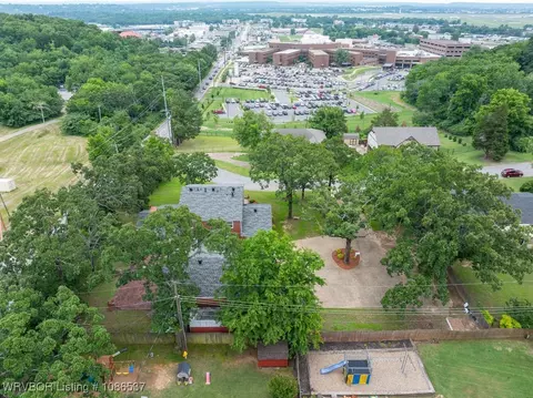 View/Area - 7315 Riviera Dr, Fort Smith, AR 72903 photo 2 of 3