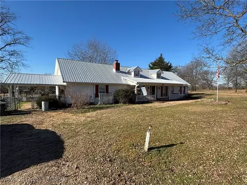 Exterior - 173 Schwartz Ln, Paris, AR 72855 photo 2 of 6