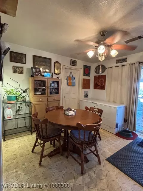 Dining - 173 Schwartz Ln, Paris, AR 72855 photo 1 of 1