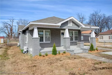 1917 N 12 St, Fort Smith, AR 72901 photo 2