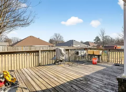 906 N 3rd Ter, Barling, AR 72923 photo 33