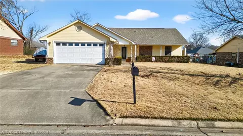906 N 3rd Ter, Barling, AR 72923 photo 39