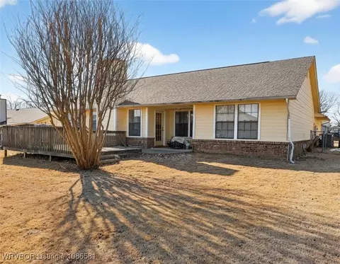 906 N 3rd Ter, Barling, AR 72923 photo 36