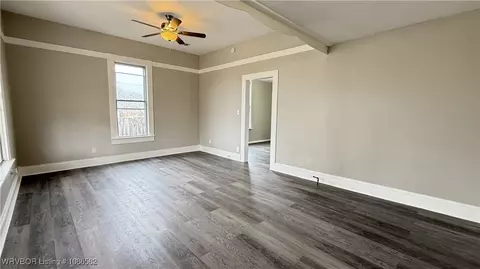 Living - 1009 S 11th St, Fort Smith, AR 72901 photo 3 of 5