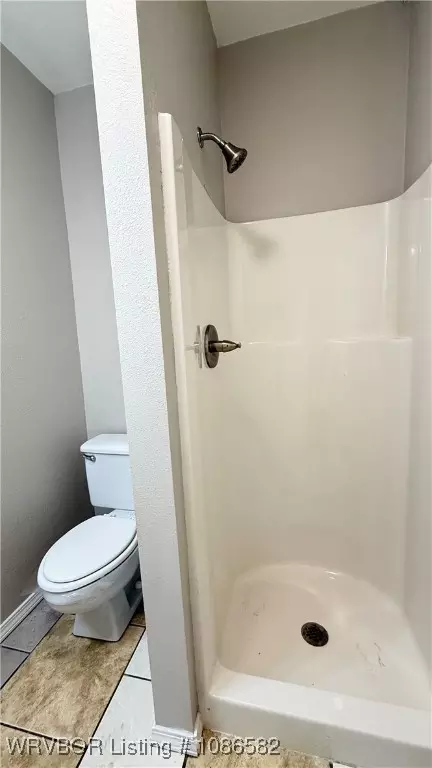 Bath - 1009 S 11th St, Fort Smith, AR 72901 photo 2 of 4