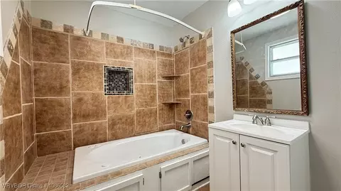 Bath - 1009 S 11th St, Fort Smith, AR 72901 photo 4 of 4