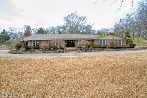 1 Berry Hill Rd, Fort Smith, AR 72903 photo 3